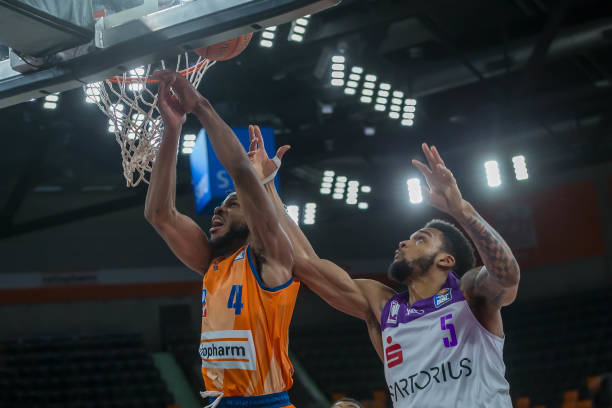 他展示出了 他展示出了