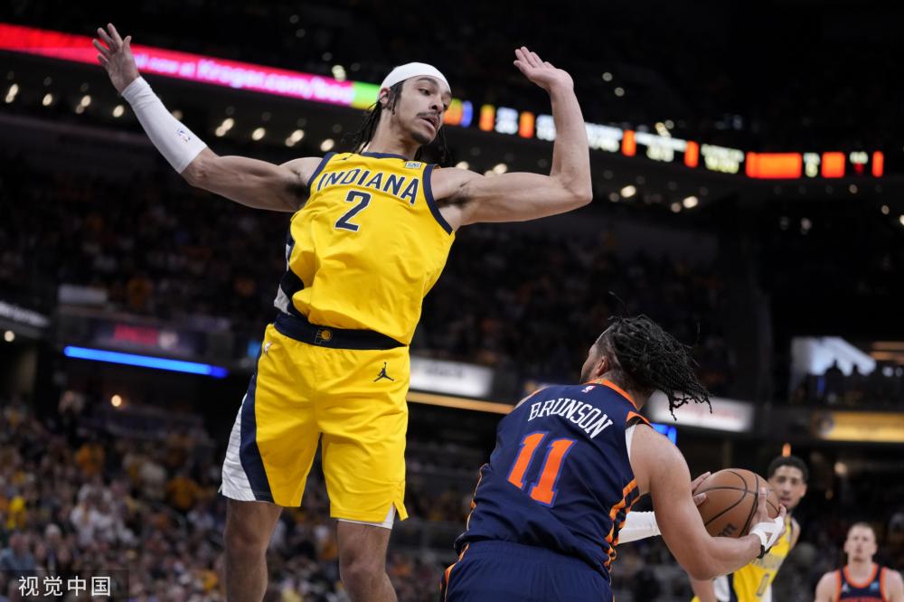 代背景下 代背景下